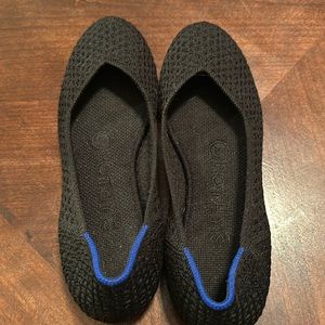 Rothy’s- size 5.5 Honeycomb black